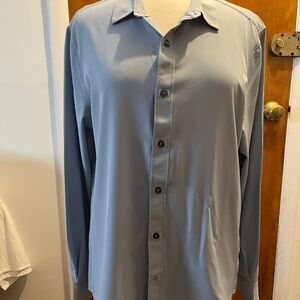 Level Ten Men’s Light Blue Button-Up Long sleeve shirt. Size L NWT